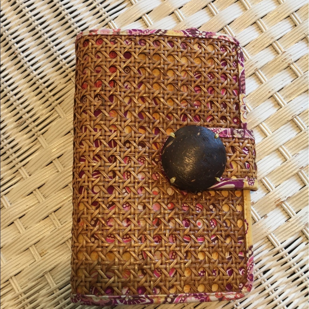Vera Bradley Rattan/Cloth Clutch *island vibes*